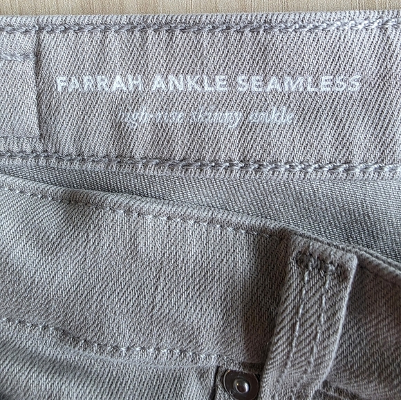 Adriano Goldschmied women's Farrah skinny ankle jeans, Size 29R, Light grey - Picture 8 of 10